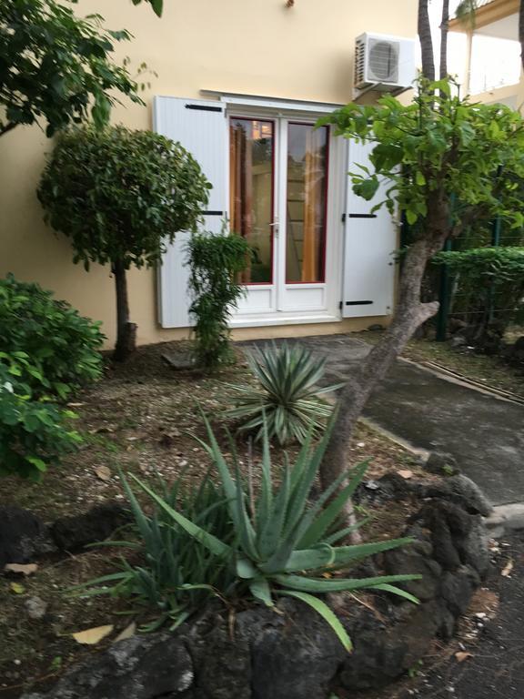 A Pied Dans L Eau Ecolo 97434 Apartment แลร์มิตาจ-เลส์-แบ็งส์ ภายนอก รูปภาพ