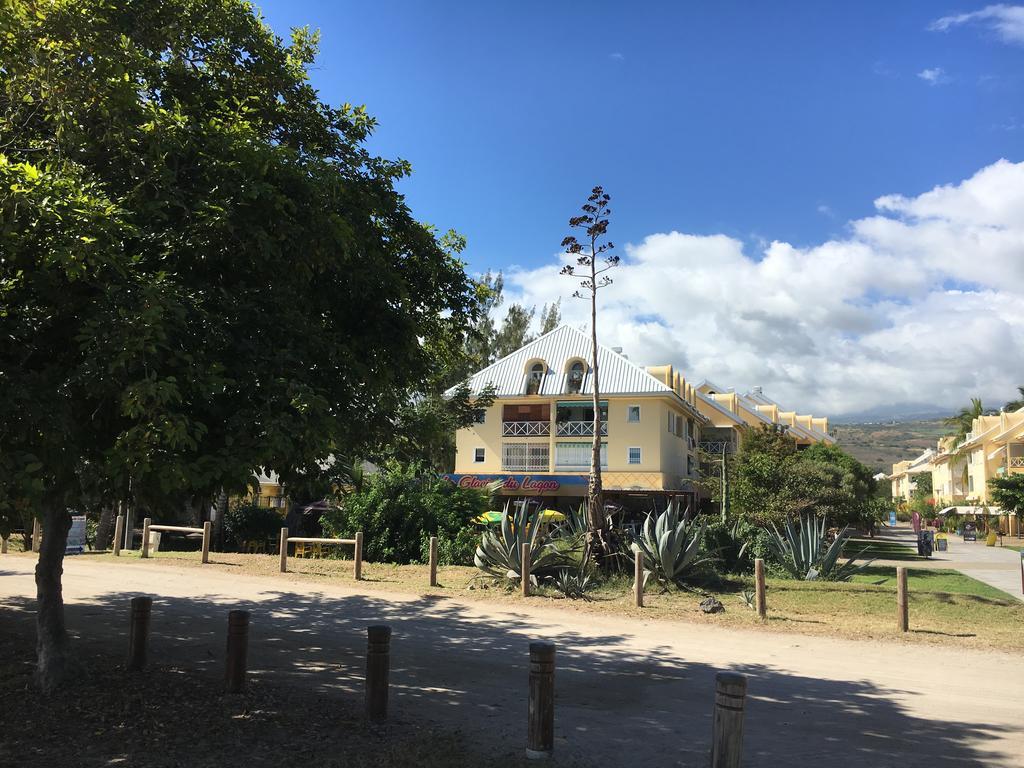 A Pied Dans L Eau Ecolo 97434 Apartment แลร์มิตาจ-เลส์-แบ็งส์ ภายนอก รูปภาพ